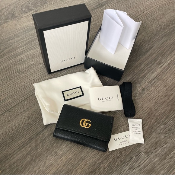 Authentic GUCCI Key Holder - Picture 2 of 10